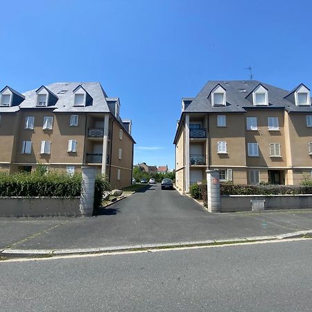 Les Rives De L'Indre. Parking Gratuit. Lit 160Cm Lägenhet Châteauroux Exteriör bild