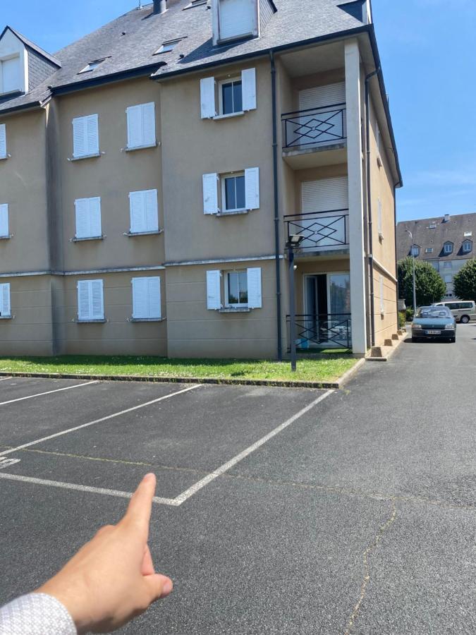 Les Rives De L'Indre. Parking Gratuit. Lit 160Cm Lägenhet Châteauroux Exteriör bild